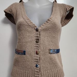 Short Sleeve Button Up Top with Hood!